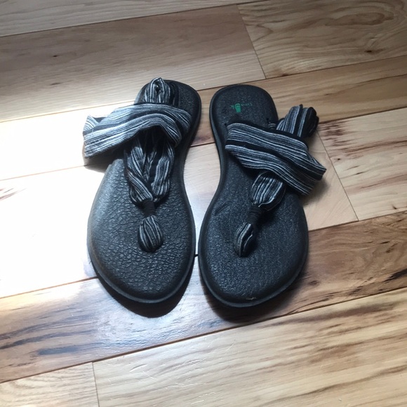 yoga sandals